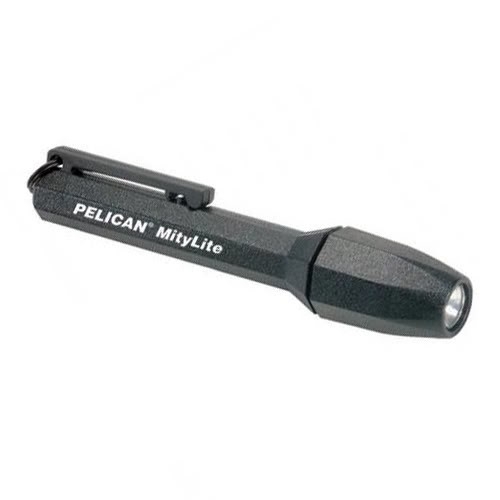 Lanterna Pelican MityLite™ 1900 2 Pilhas